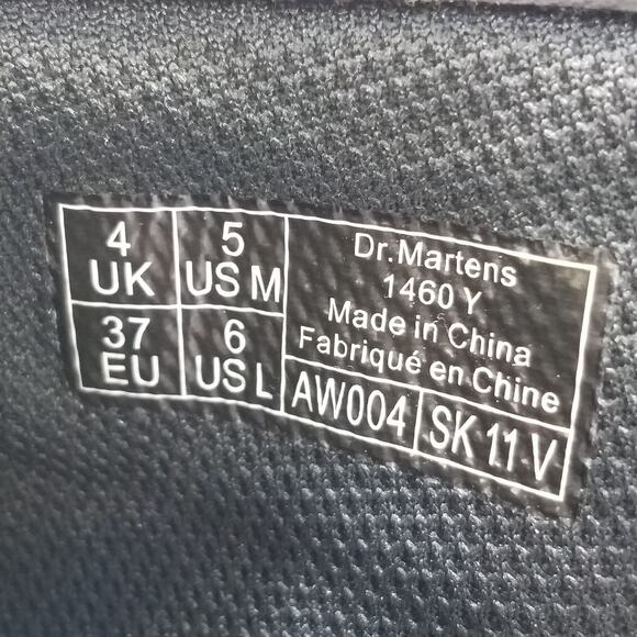 Dr. Martens 1460 Y White Leather 8-Eye Youth/Big Kid's Boots US 5/Womens 6 EU 37 - Picture 8 of 8